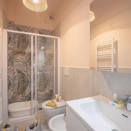 Babyaccommodation Family Panoramic Iv * Pietra Ligure