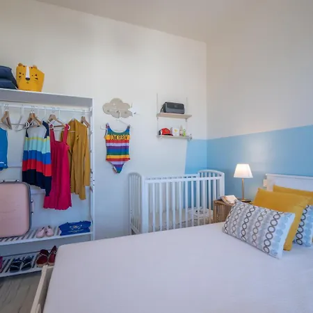 Babyaccommodation Family Panoramic Iv * Pietra Ligure