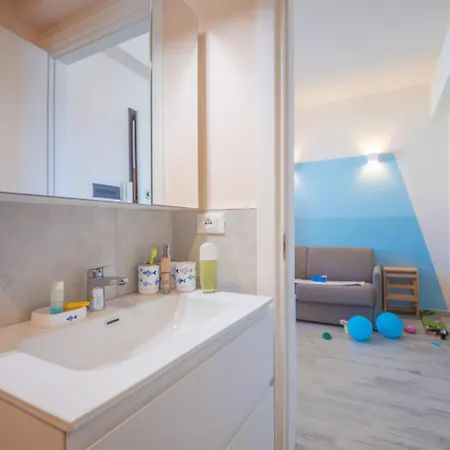 Appartamento Babyaccommodation Family Panoramic Iv *