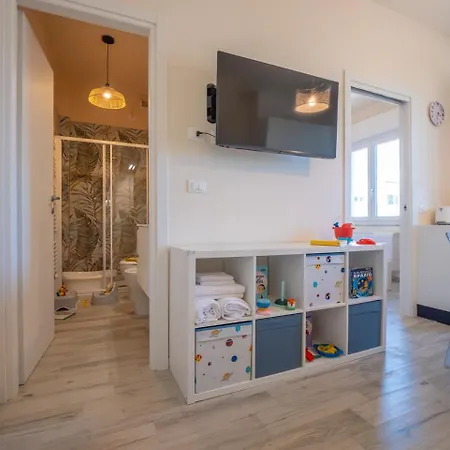 Babyaccommodation Family Panoramic Iv Pietra Ligure