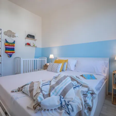 Babyaccommodation Family Panoramic Iv Apartamento Pietra Ligure