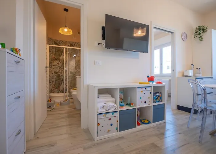 Babyaccommodation Family Panoramic Iv Pietra Ligure